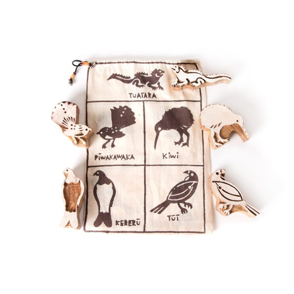 Wooden Stamps in Bag New Zealand Fauna Set of 5