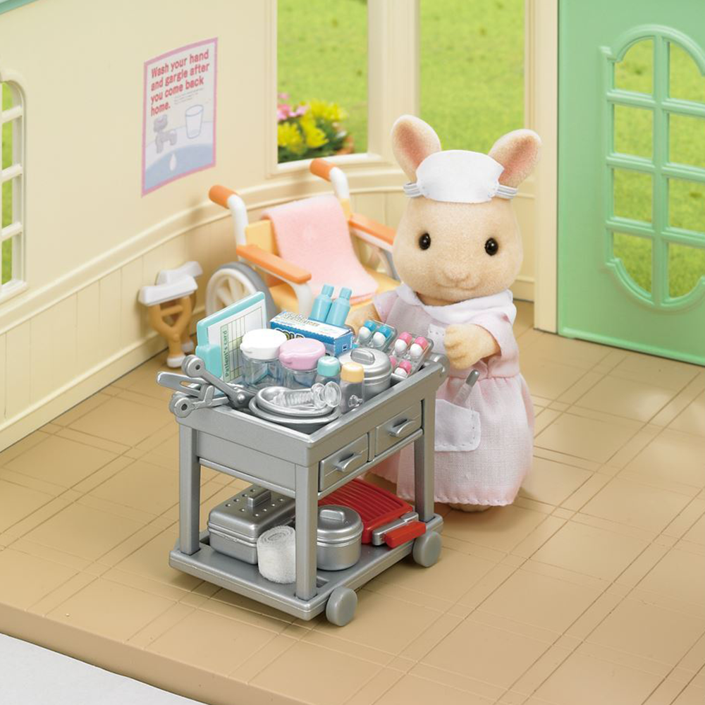 Sylvanian Families Nurse Set