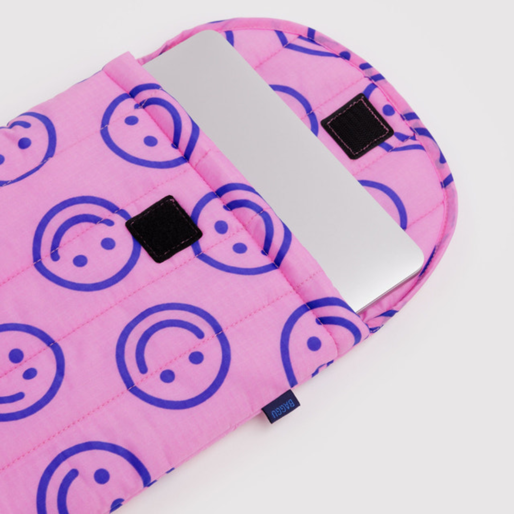 Baggu Puffy Laptop Sleeve 16 inch Pop Pink Happy