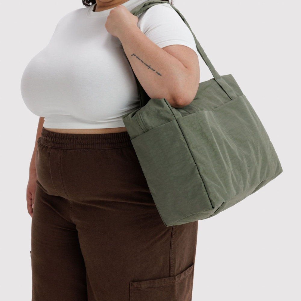 Baggu Small Cloud Carry-On Bag Caper