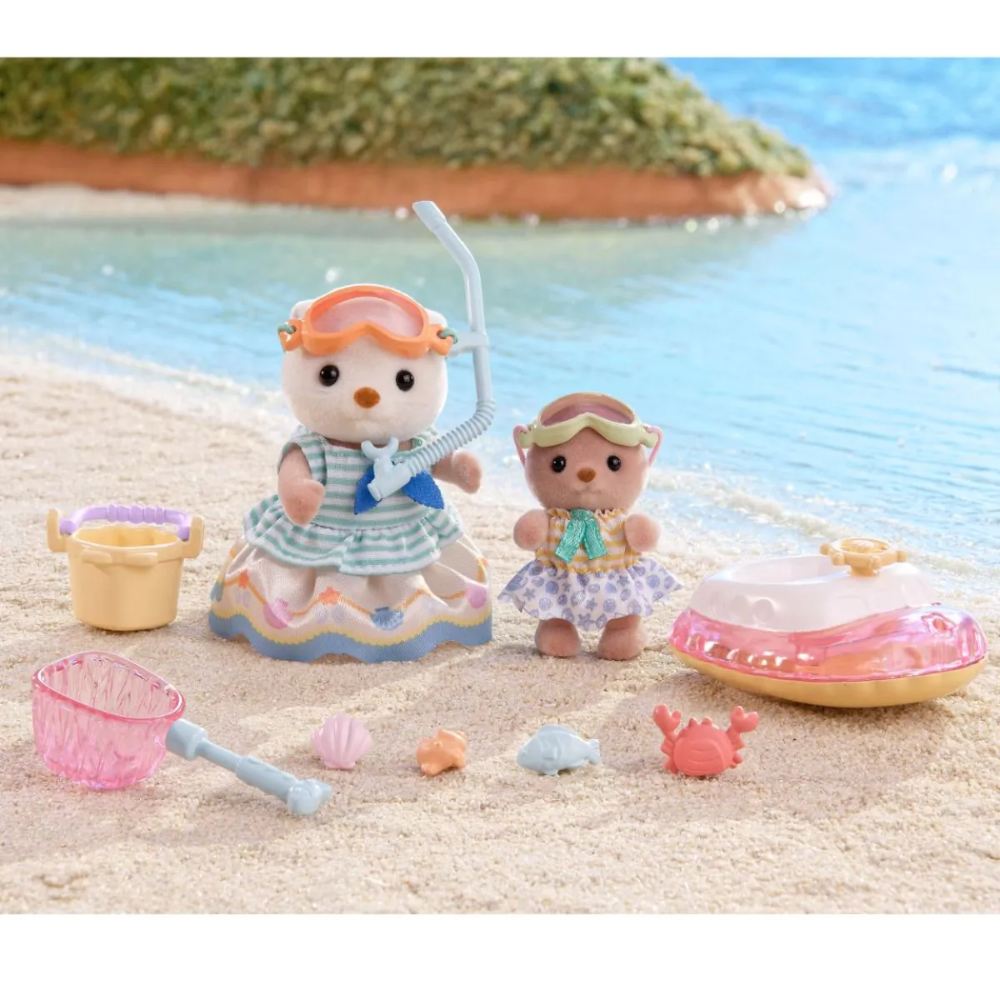 Sylvanian Families Sea Otter Sisters Splashy Snorkel Set