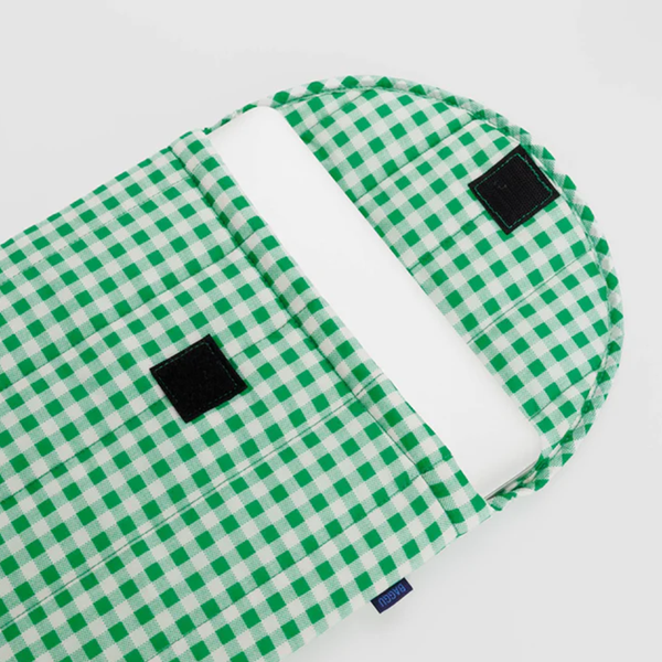 Baggu Puffy Laptop Sleeve 16 inch Green Gingham
