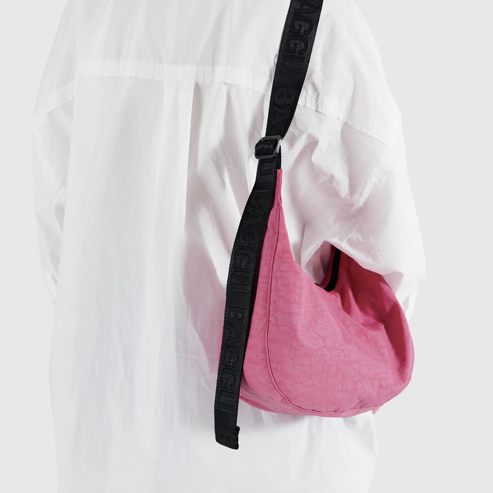 Baggu Medium Nylon Crescent Bag Azalea Pink