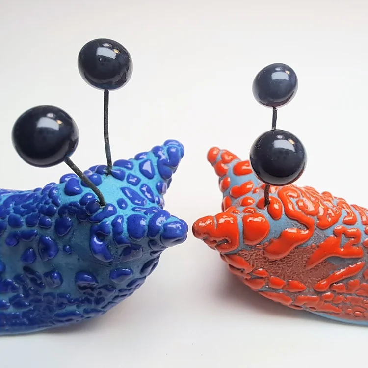 Lava Ceramics Flat Slug Fruity Blueberry Blast