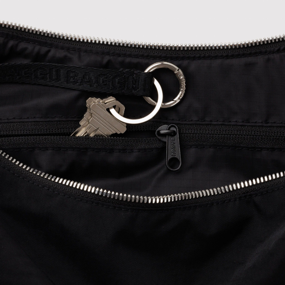 Baggu Medium Nylon Crescent Bag Studs