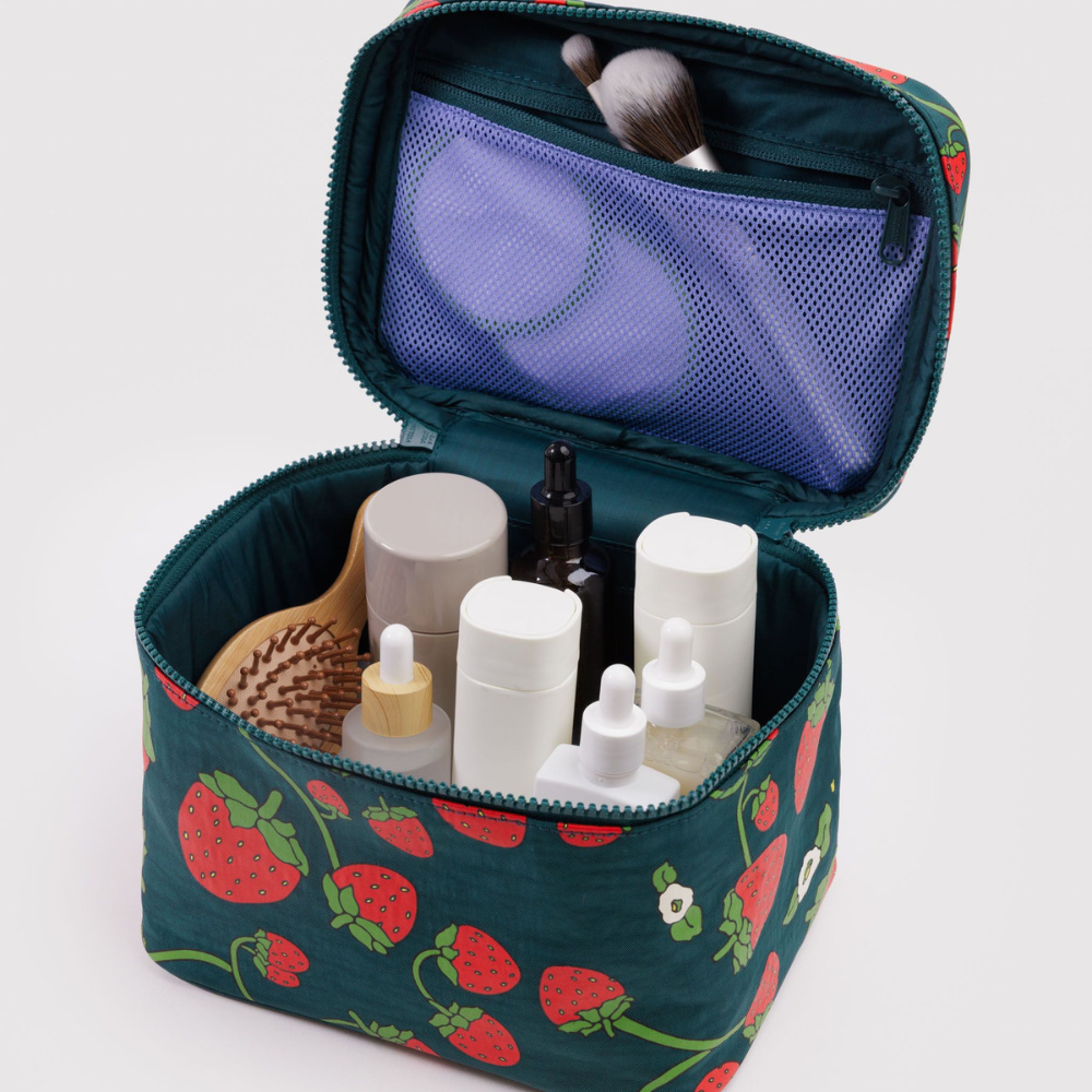 Baggu Large Cosmetic Case Strawberry Blossom