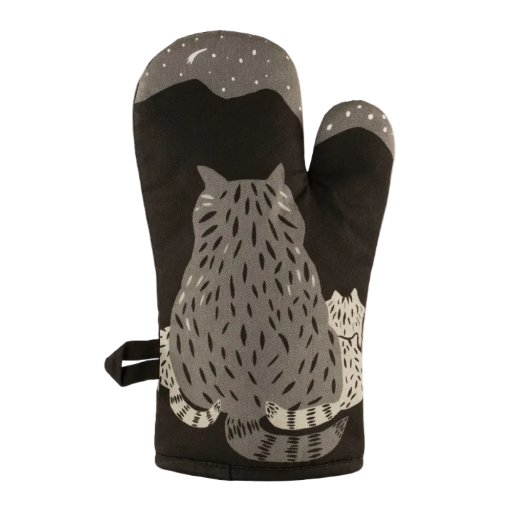 Oven mitt with a cat design on a white background