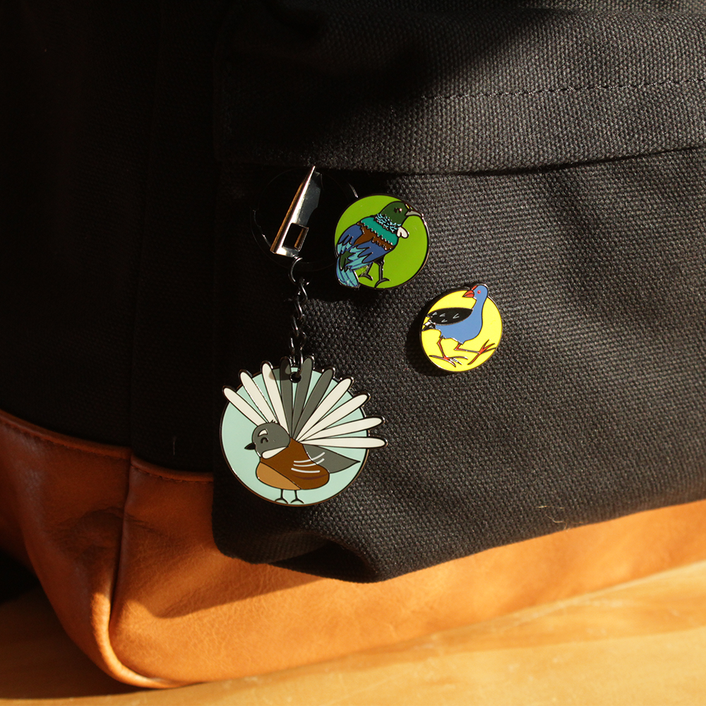 Moana Road Enamel Pin Tūī