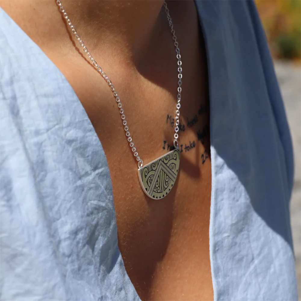 Little Taonga Maunga-Nui Breast Plate Necklace Silver