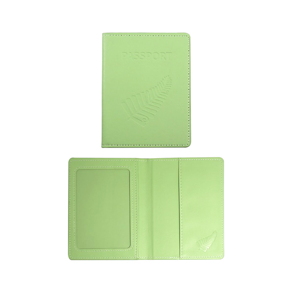 Passport Holder Fern Green