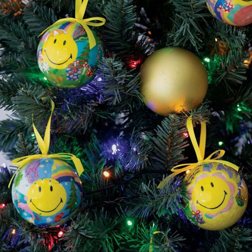 La La Land Christmas Decoration Smiley Single Bauble Assorted