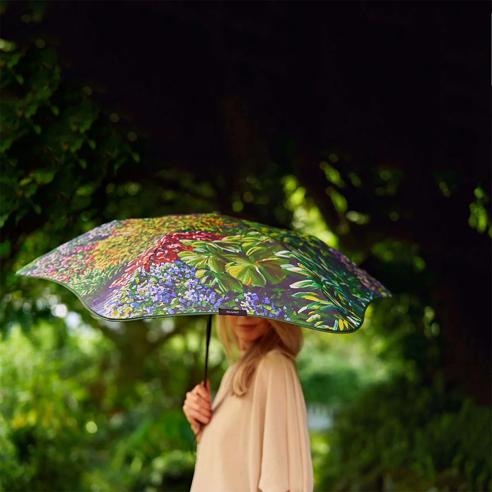 Blunt Umbrella Metro x Karl Maughan