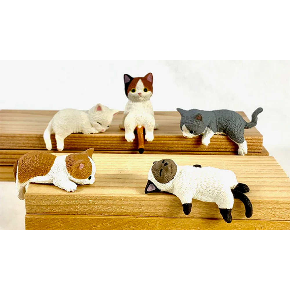 Cats Resting On The Edge Blind Box Vol.1