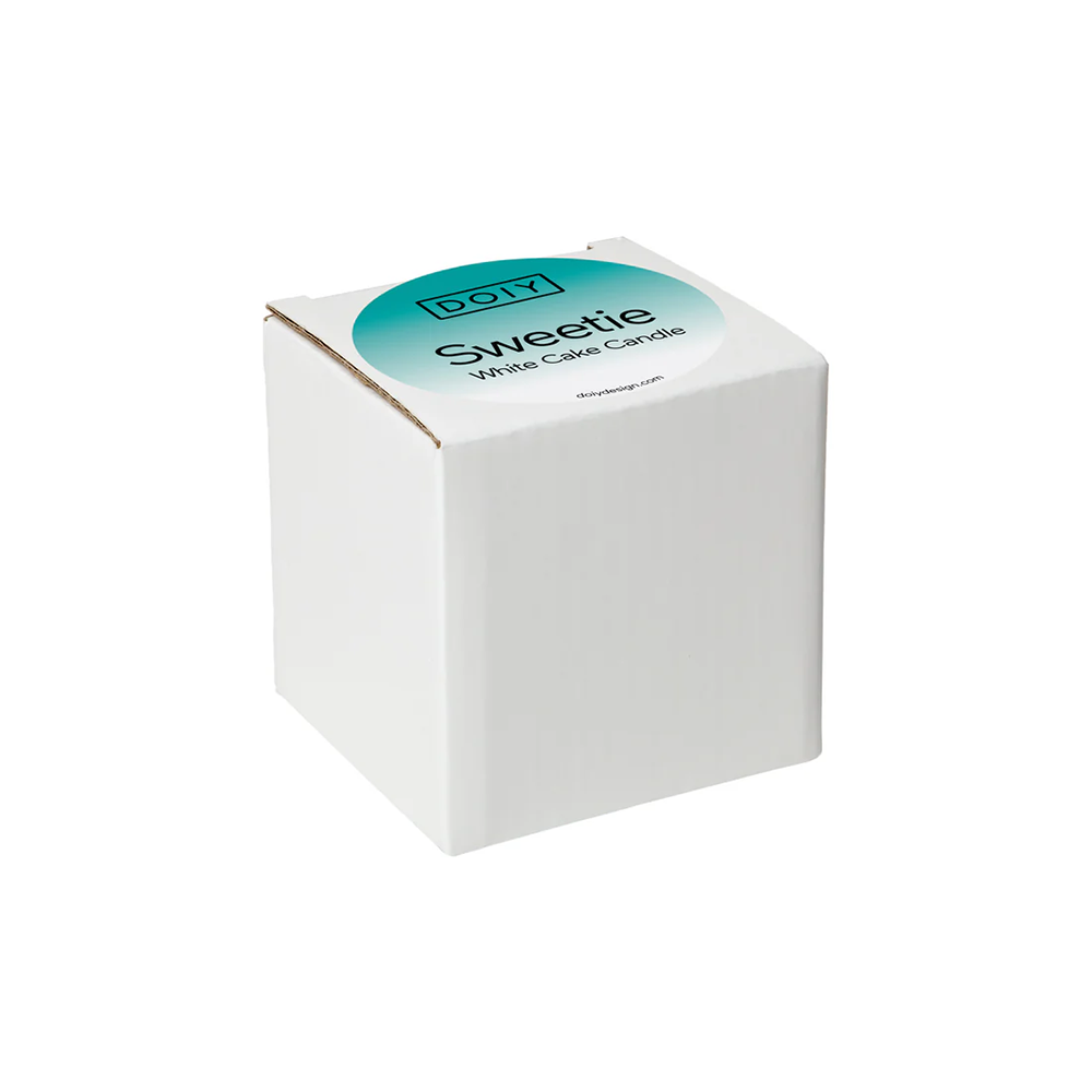 Doiy Sweetie Candle Cake White