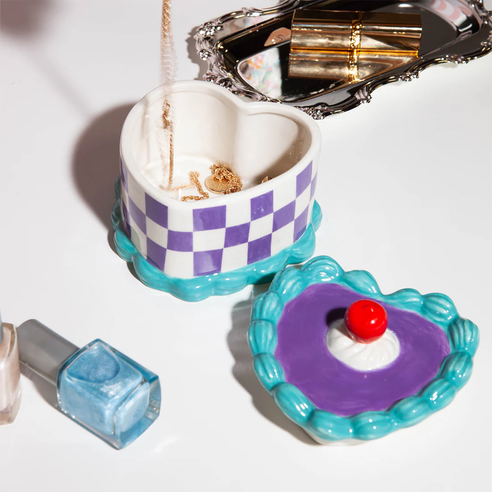 Doiy Sweetie Storage Box Cake Heart