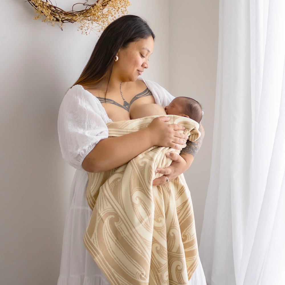 Hawaiiki Pēpi Te Piringa 100% Organic Cotton Blanket Beige