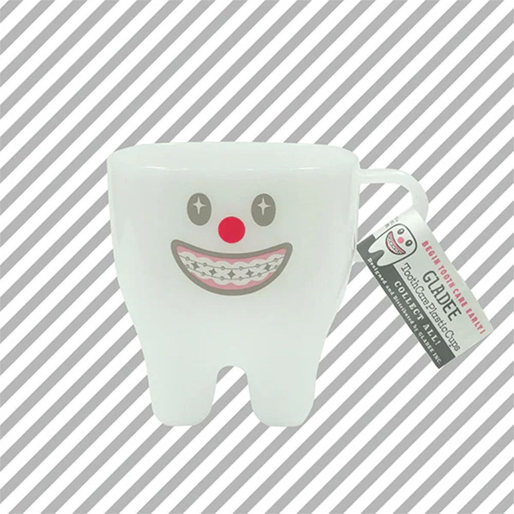 Gladee Tooth Plastic Cup Straightening
