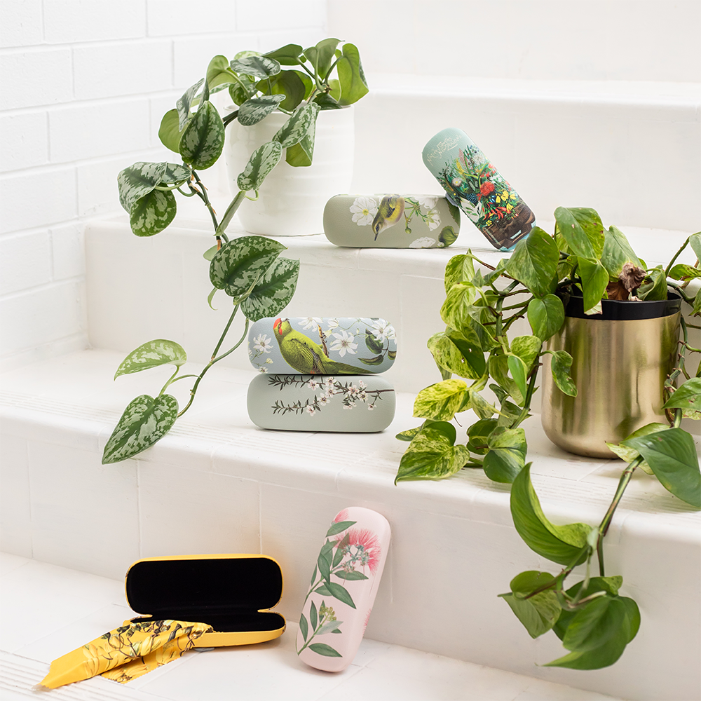 100% NZ Glasses Case Vintage Botanical Manuka