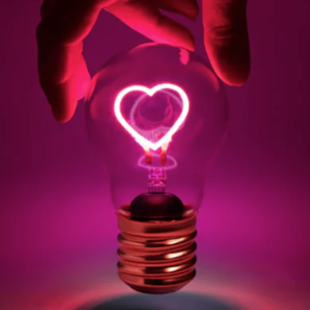 Lightbulb Lamp Pink Heart USB Rechargeable