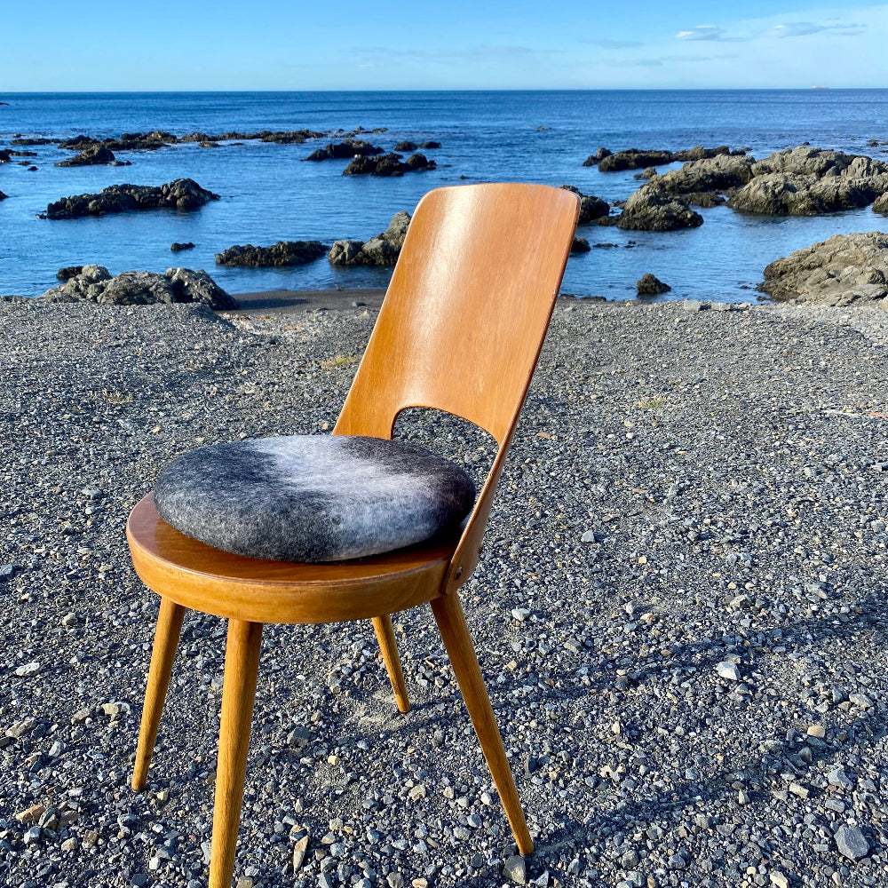 Tush Cush Cushion Pebble Dark