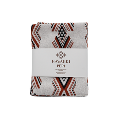 Hawaiiki Pēpi Niho Paraikete Knitted Baby blanket Brown