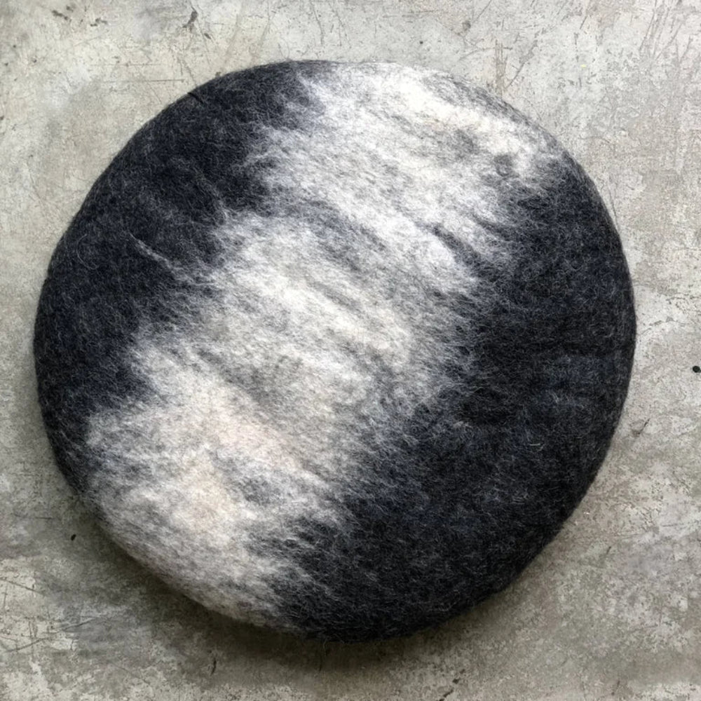 Tush Cush Cushion Pebble Dark