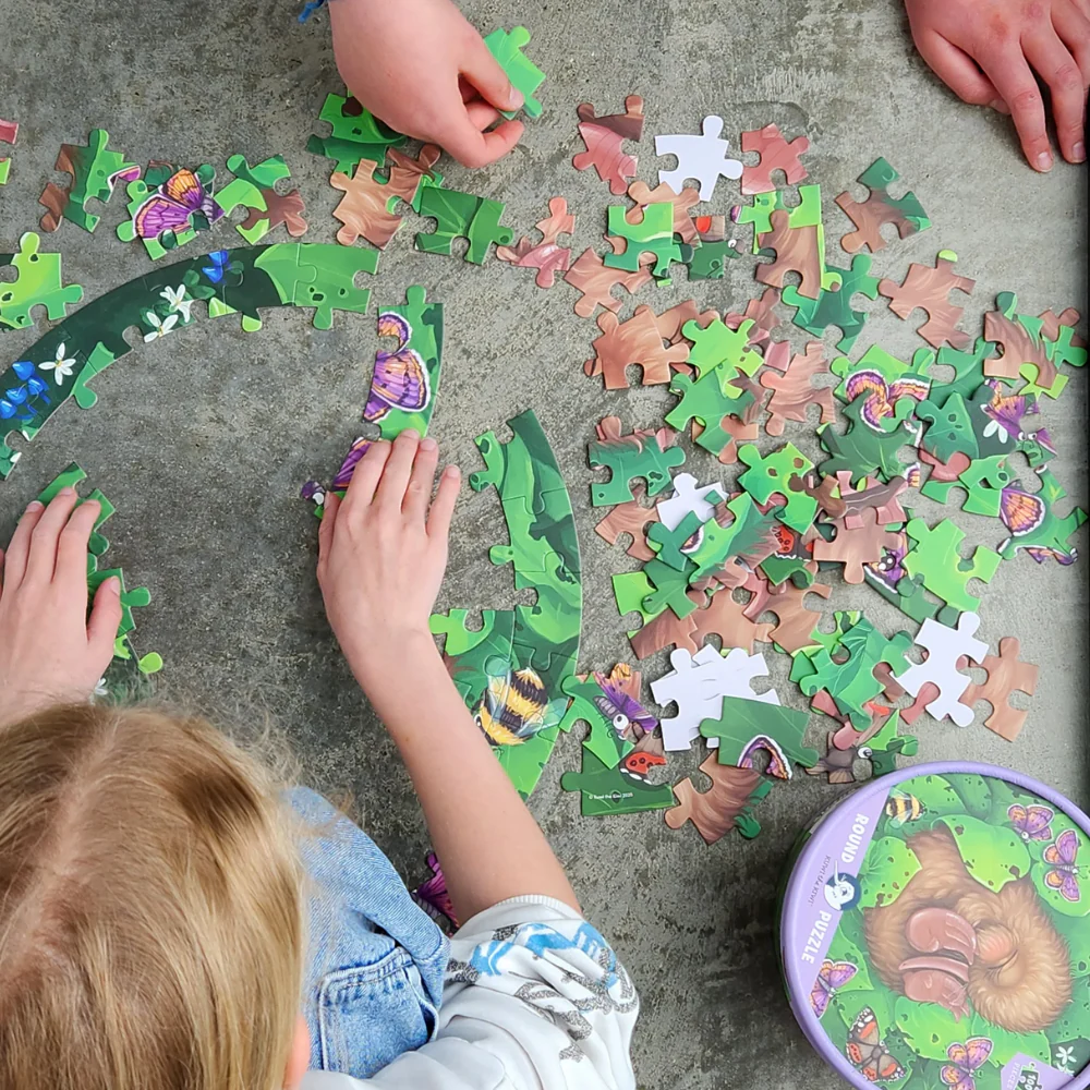 Kuwi the Kiwi Chick Nap Round 100 Piece Puzzle