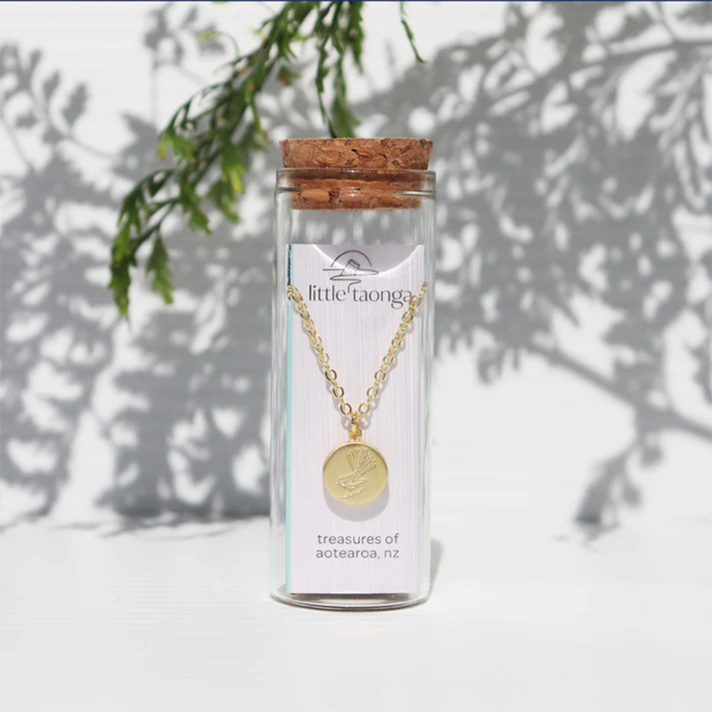 Little Taonga Necklace Fantail Gold
