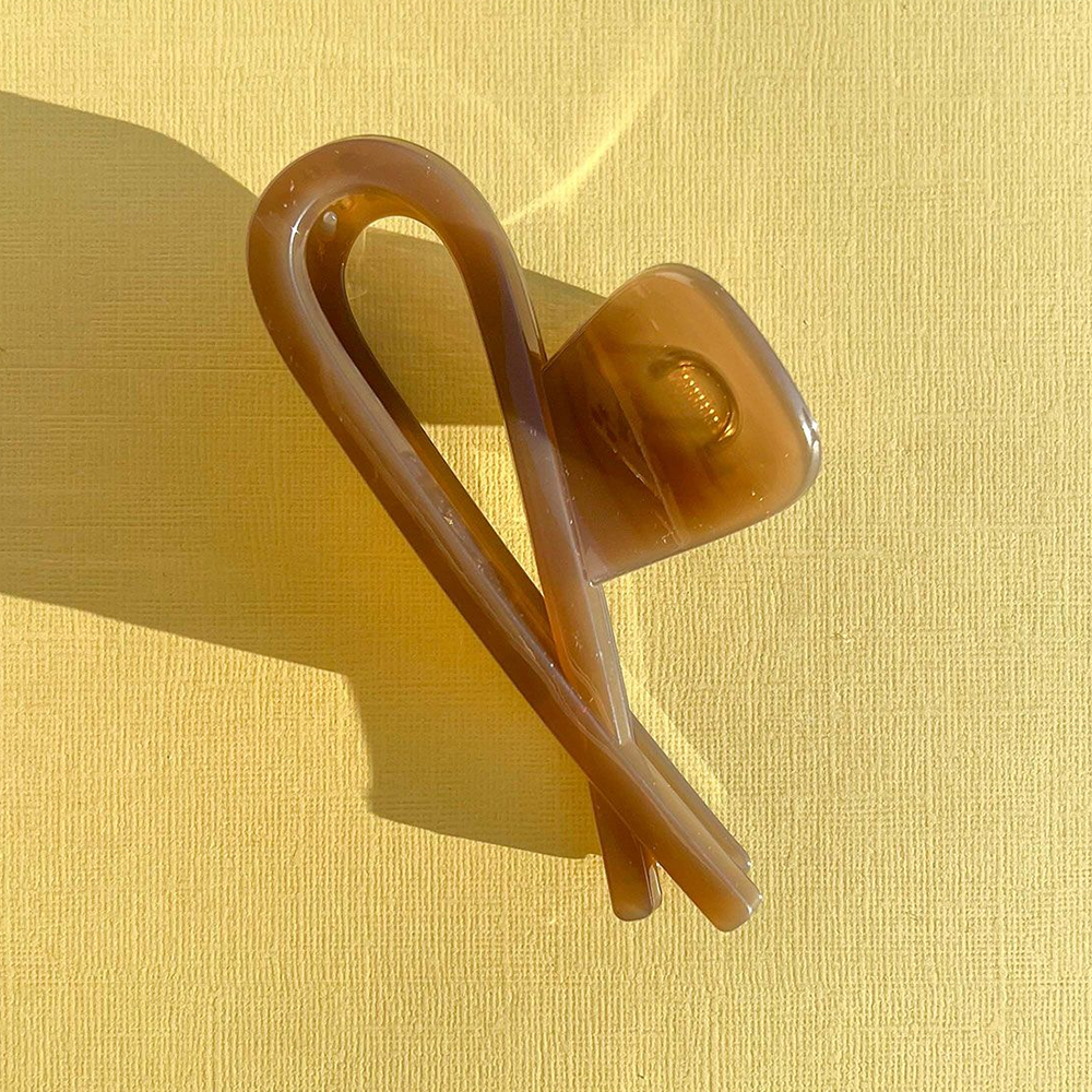 Loop Claw Clip Brown