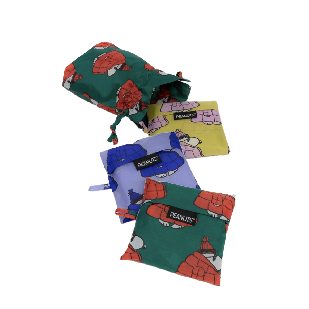 Baggu x Peanuts Standard Reusable Bag Puffer Snoopy Blue