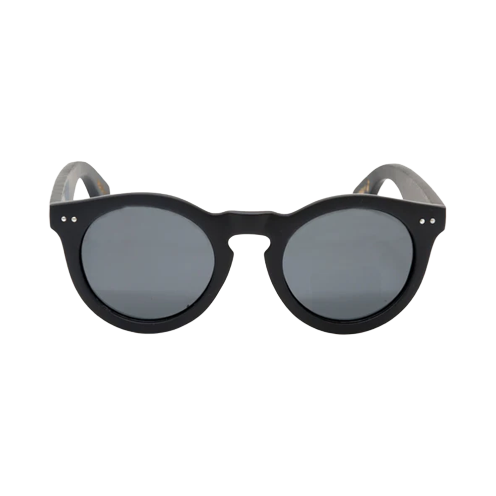 Moana Road x Tukiri Tini Sunnies  Grace Kelly Paripari Ngā Tai