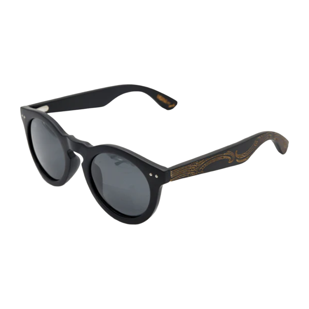 Moana Road x Tukiri Tini Sunnies  Grace Kelly Paripari Ngā Tai