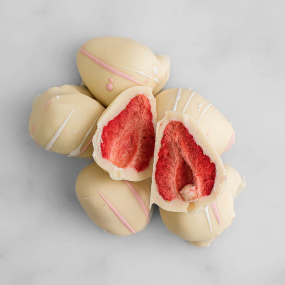 House of Chocolate Freeze Dried  Strawberries Dipped in White Chocolate 100g