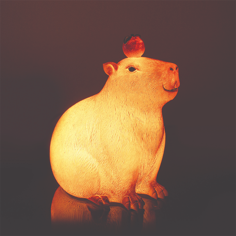 Capybara Table Lamp