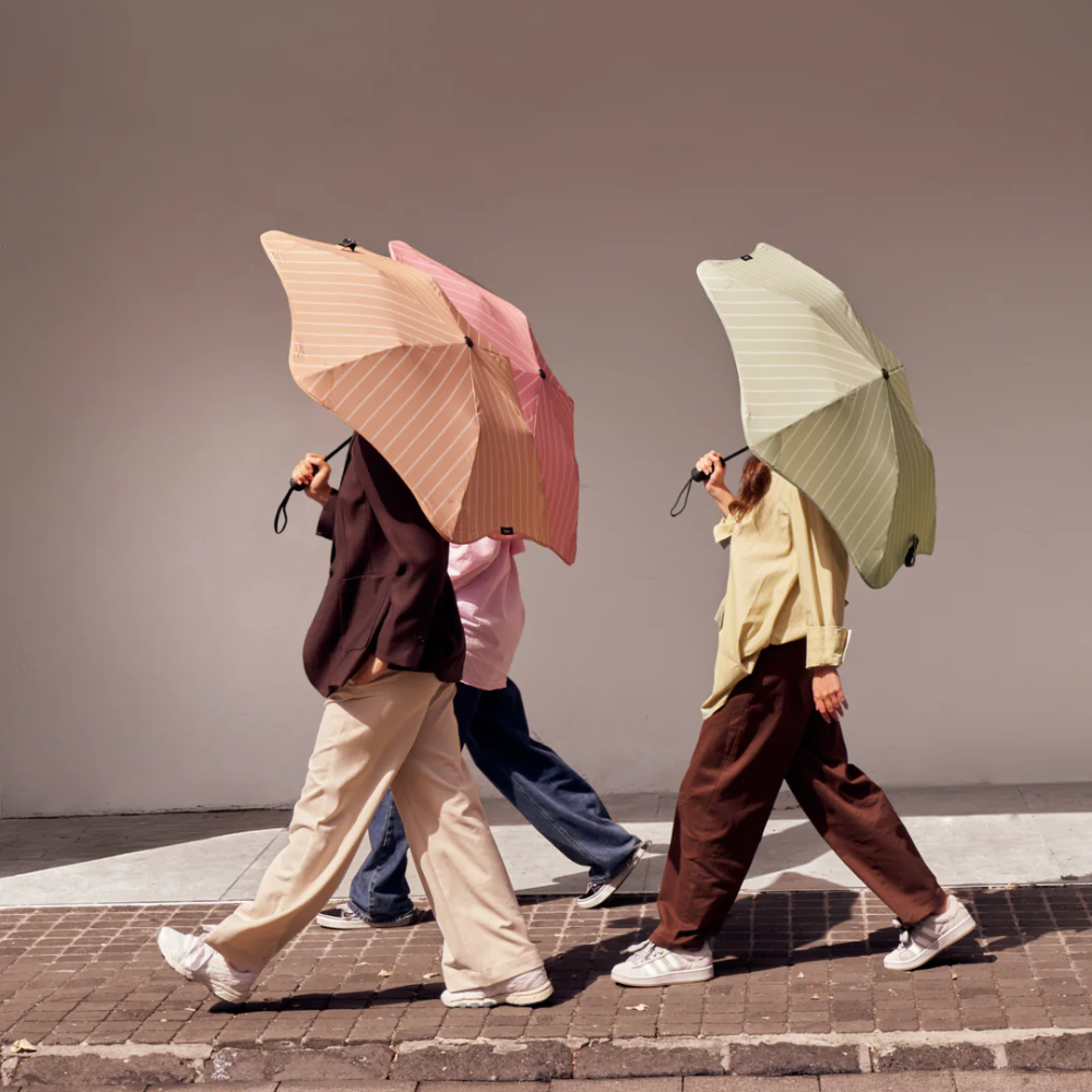 Blunt Umbrella Metro Limited Edition Strawberry