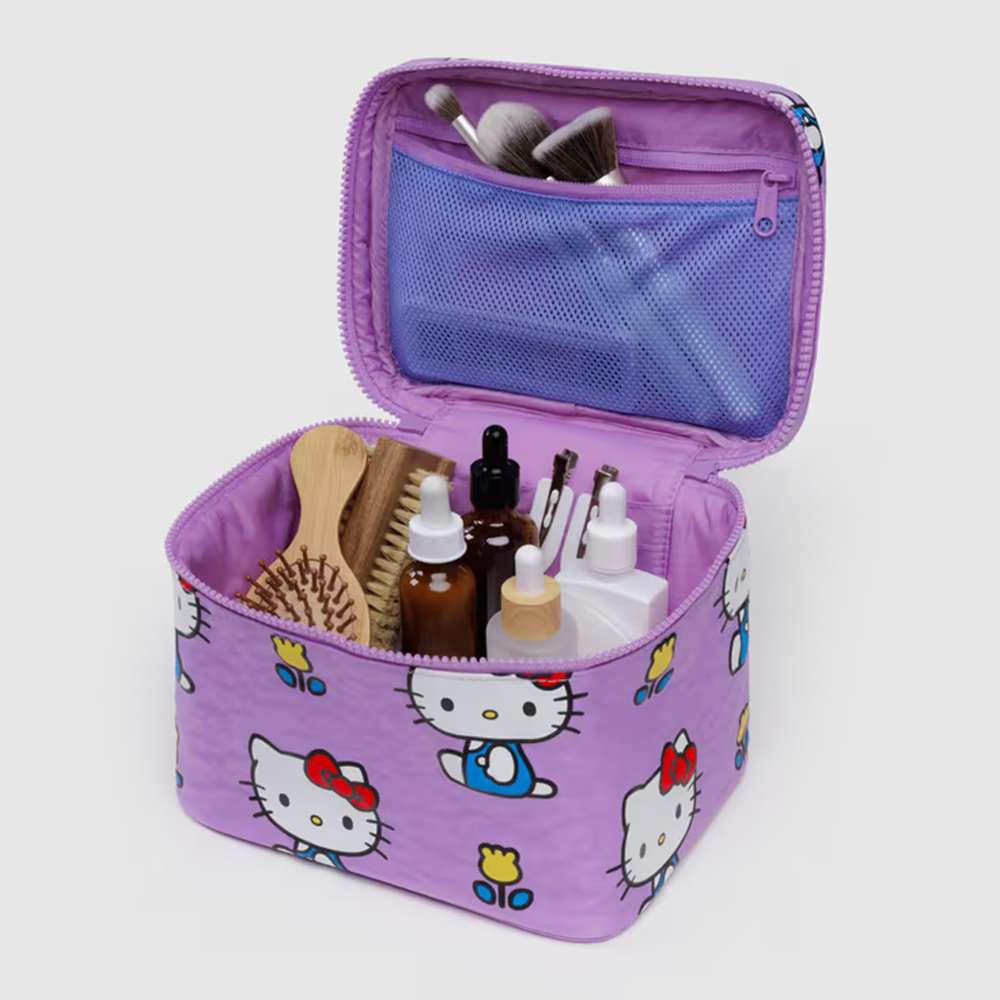 Baggu x Hello Kitty Large Cosmetic Case Hello Kitty Pink