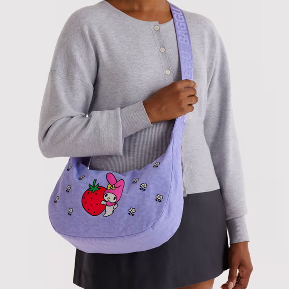 Baggu  x Hello Kitty Medium Nylon Crescent Bag Embroidered My Melody Strawberry