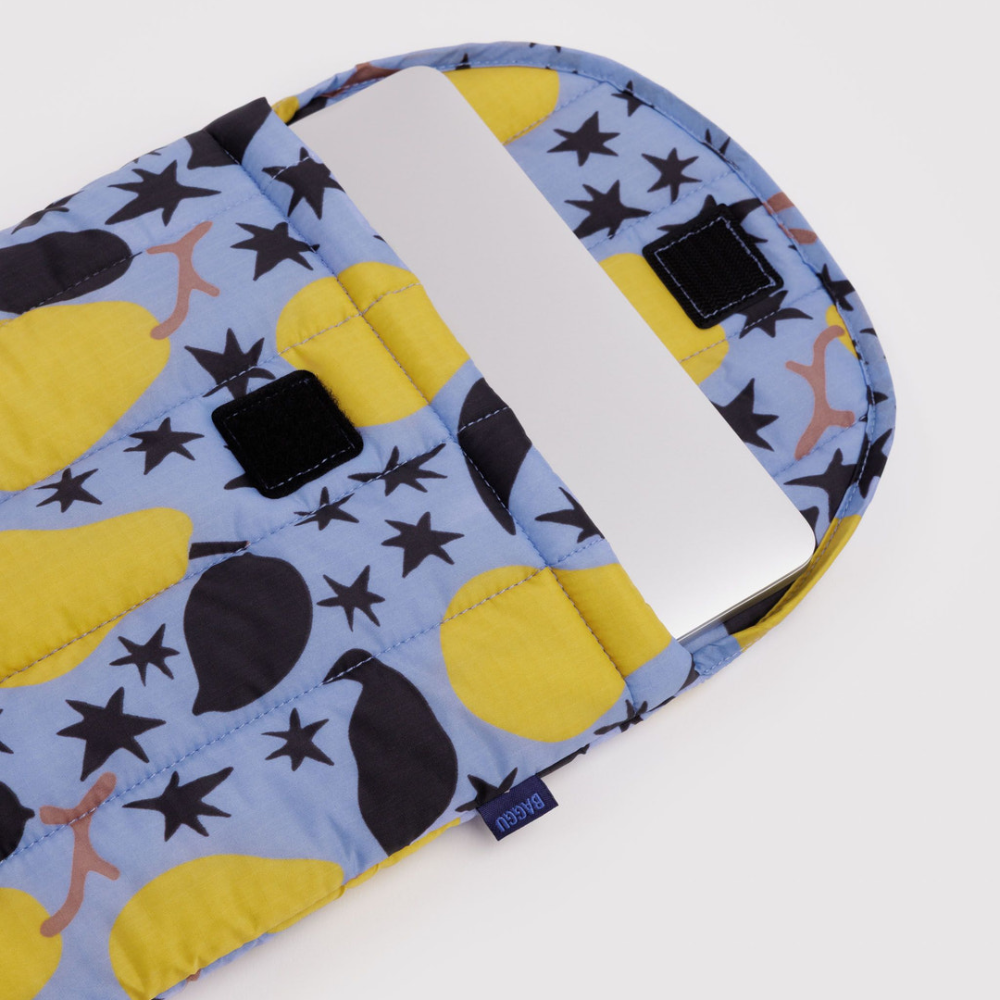 Baggu Puffy Laptop Sleeve 13/14 inch Golden Pears