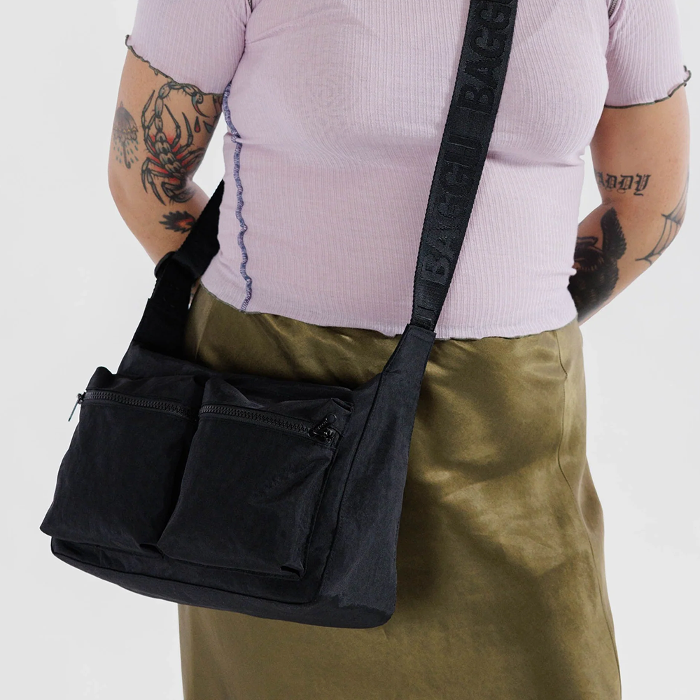 Baggu Medium Cargo Crossbody Black