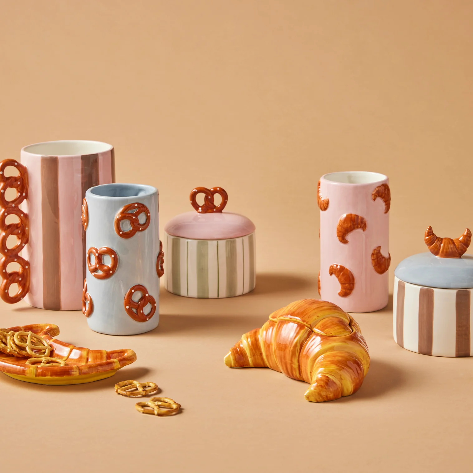 Emporium Pierre Pretzel Stripe Cannister