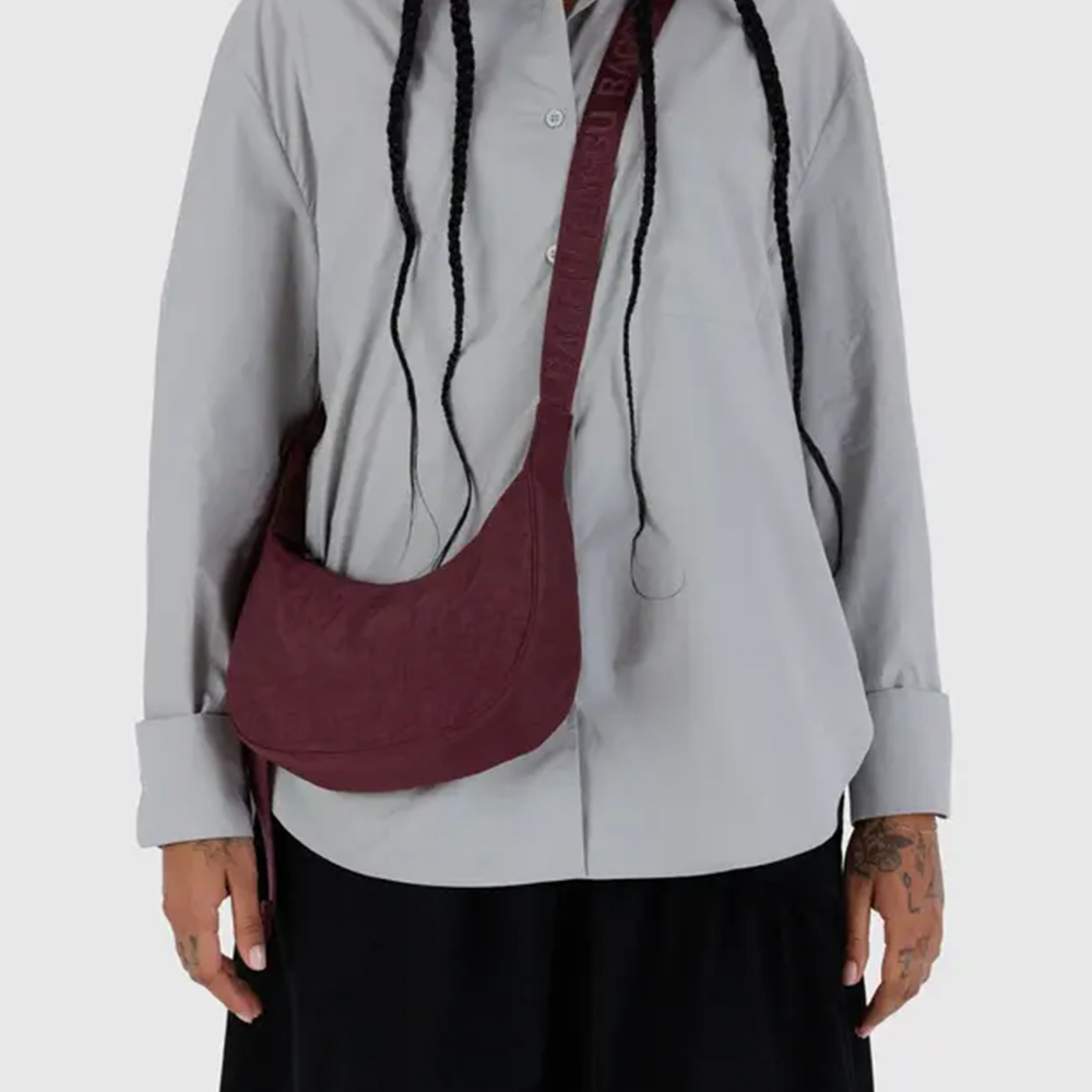 Baggu Small Nylon Crescent Bag Mahogany
