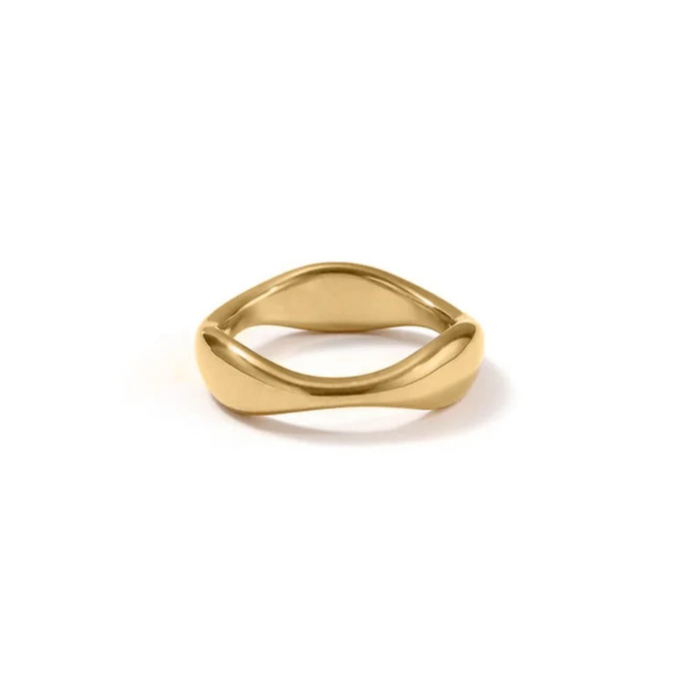 Ever Point Break Ring Gold