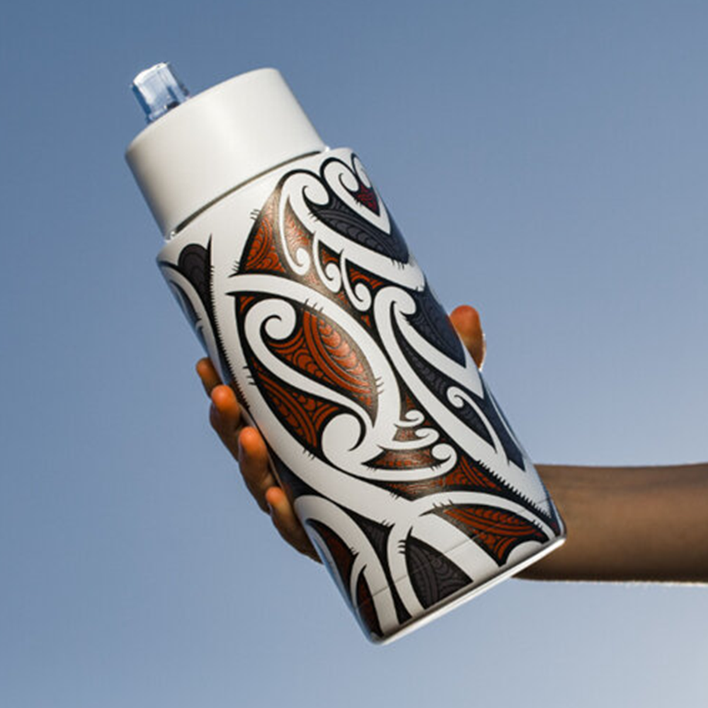 Moana Road X Miriama Grace-Smith Drink Bottle 1 Litre Red