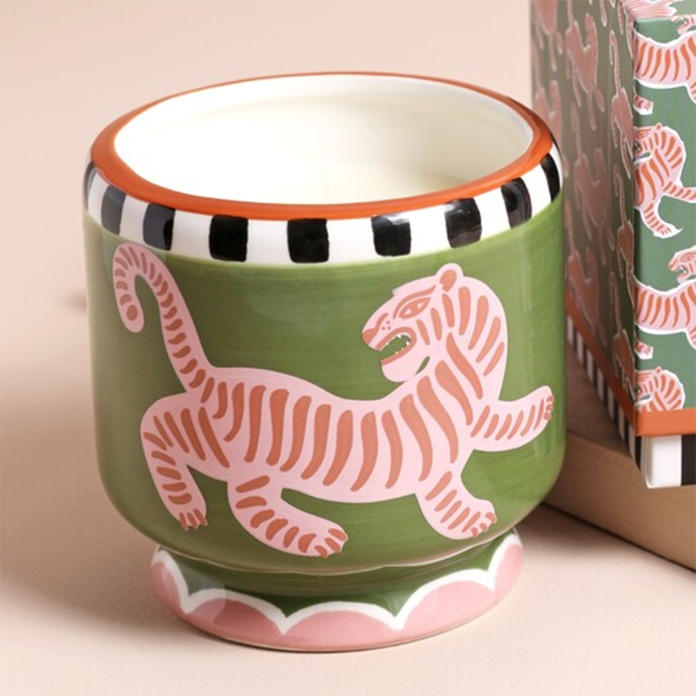 Paddywax Adopo Tiger Ceramic Candle Black Cedar & Fig 226g