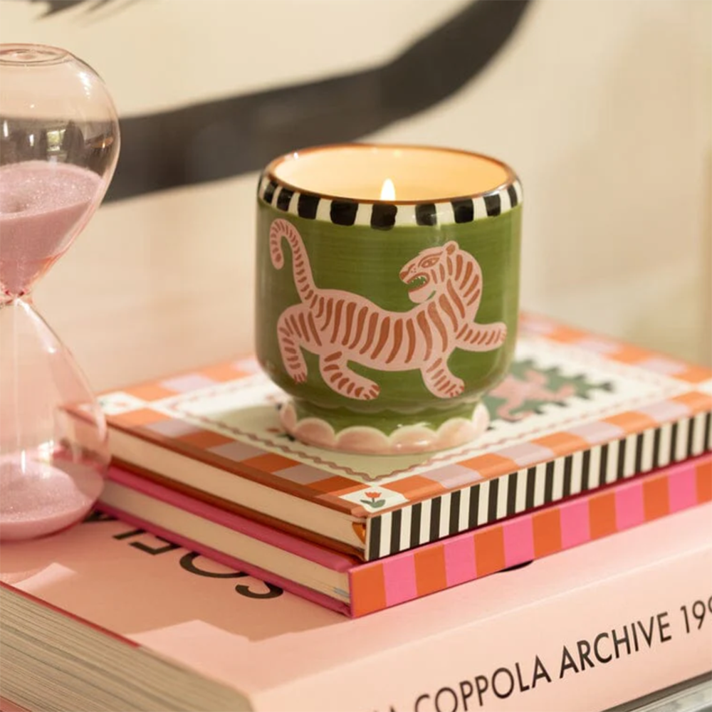 Paddywax Adopo Tiger Ceramic Candle Black Cedar & Fig 226g