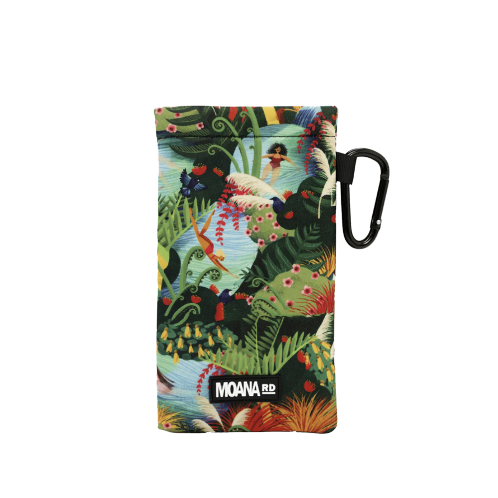 Moana Road Sunnies Case Wāhine in Water