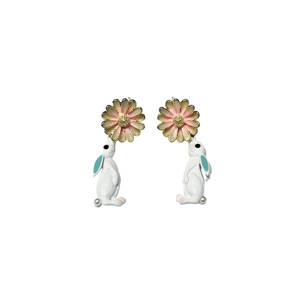 Xena Studs Flower Bunny White and Pink