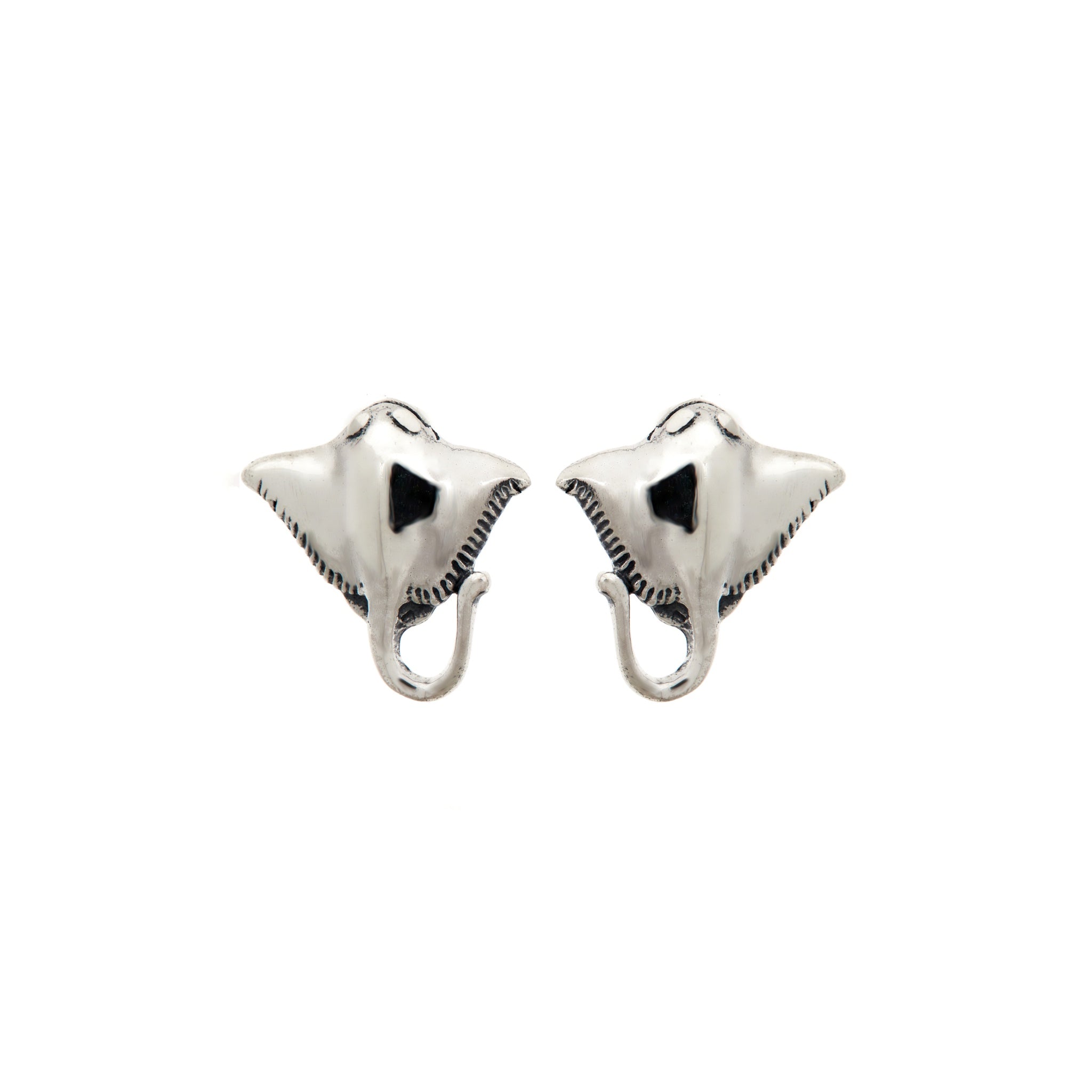 Iko Iko Studs Stingray Silver