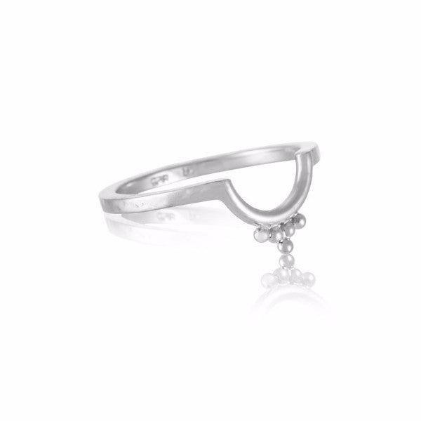 Kerry Rocks Lunette Band Ring Silver
