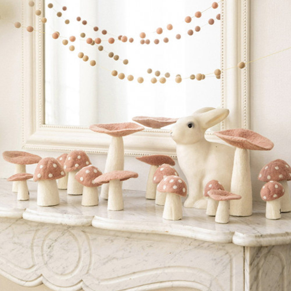 Muskhane 100% Felt Mushroom Flat Large Quartz Rose